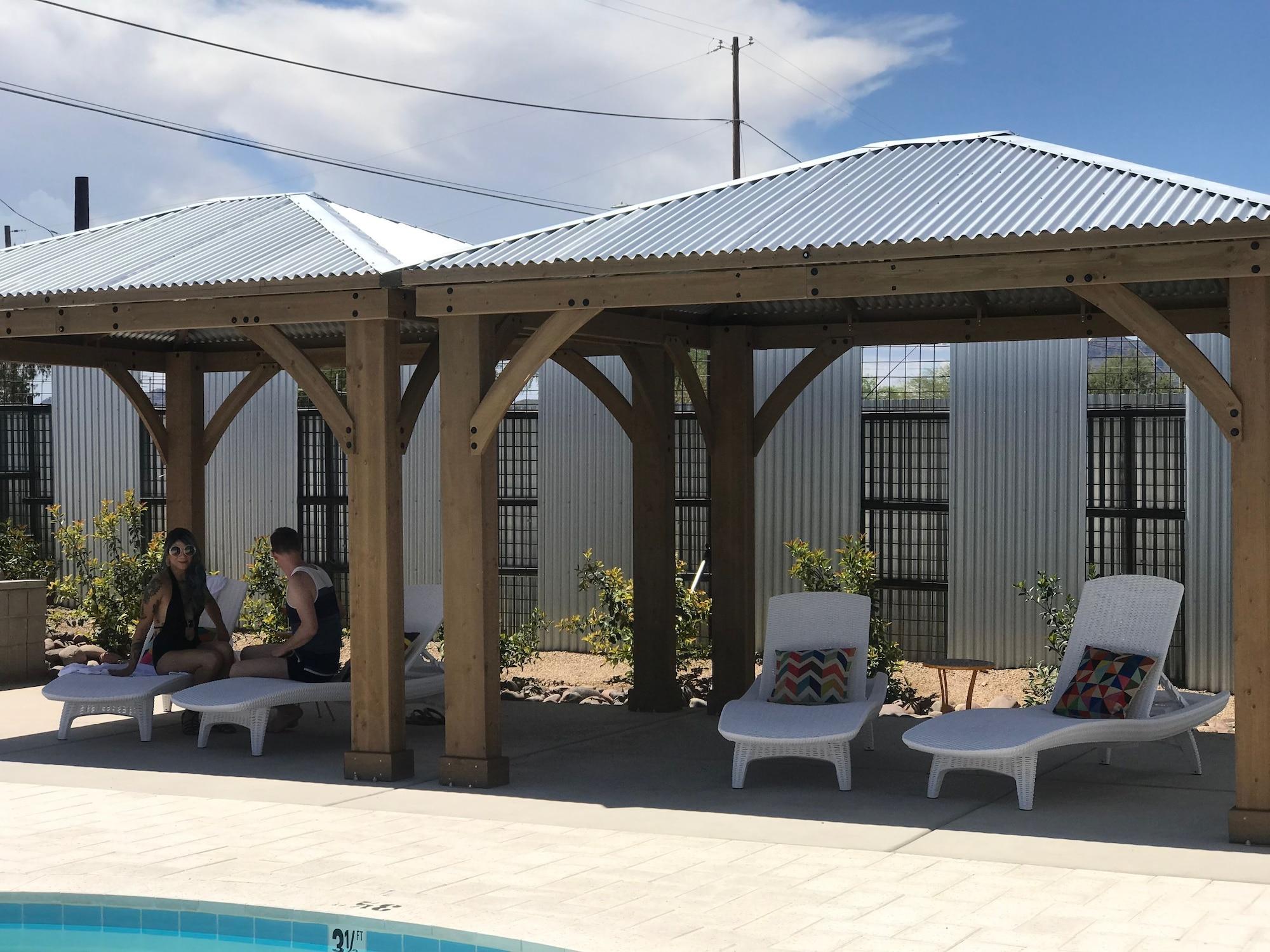 Hotel Mccoy - Art, Coffee, Beer, Wine Tucson Extérieur photo